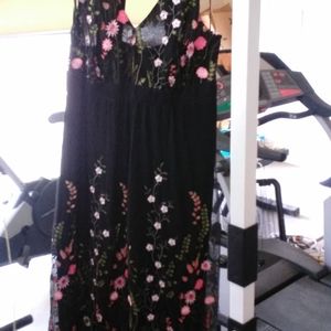 Women's Black embroidery floral Dress